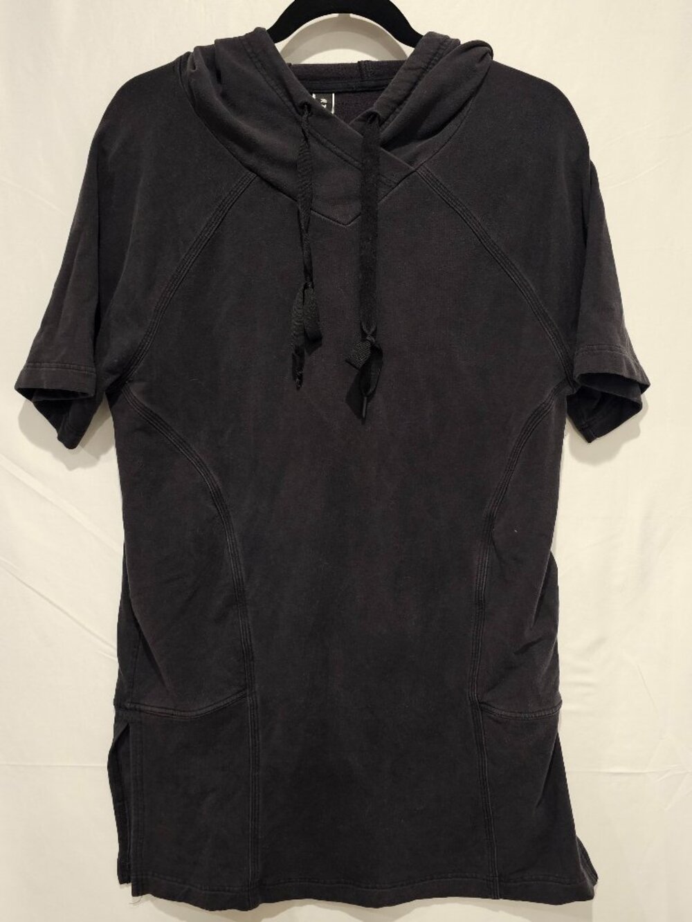 Athleta Cabana Tunic Hoodie Women's XS Black Short Sleeve Knit Relaxed Pullover